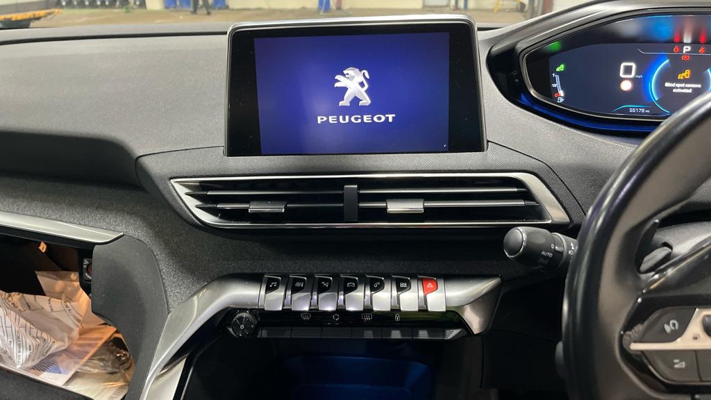 Peugeot 3008 1.2 PureTech Allure SUV 5dr Petrol EAT Euro 6 (s/s) (130 ps)