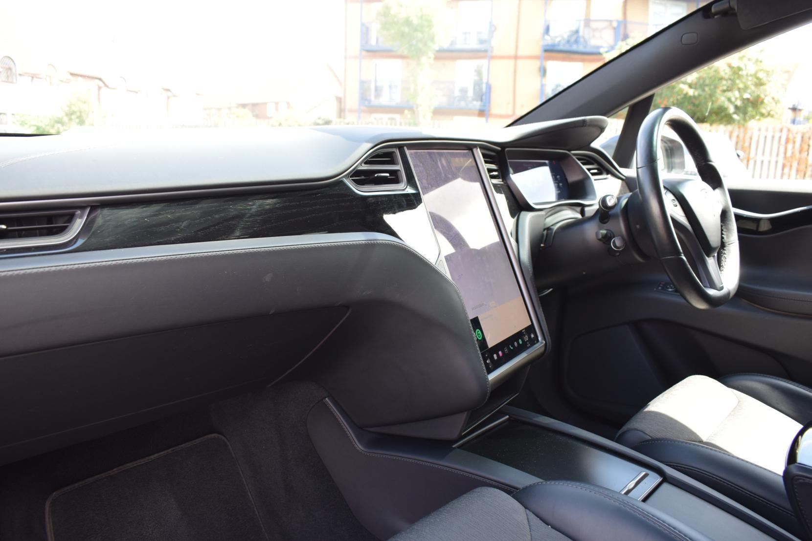 Tesla Model X 75D (Dual Motor) SUV 5dr Electric Auto 4WDE (328 bhp)