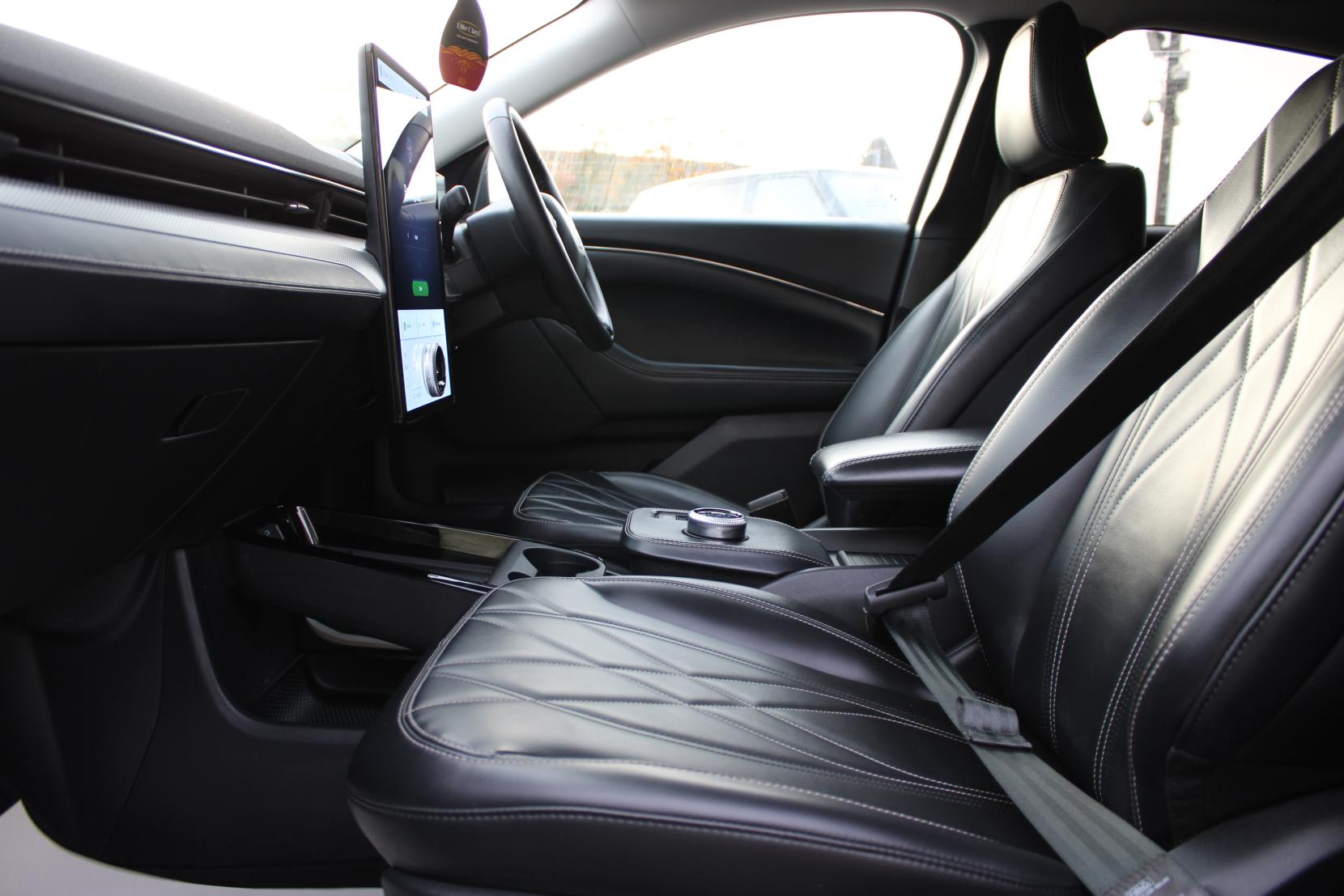 Ford Mustang Mach-E Standard Range 70kWh SUV 5dr Electric Automatic (269 ps)