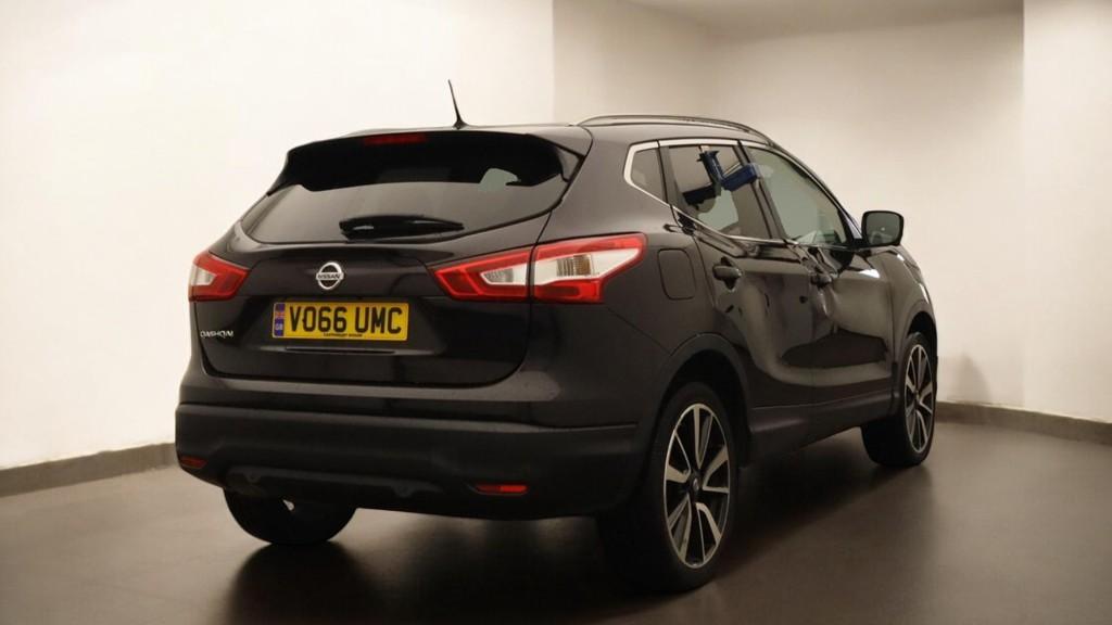 Nissan Qashqai 1.6 dCi Tekna SUV 5dr Diesel XTRON 2WD Euro 6 (s/s) (130 ps)