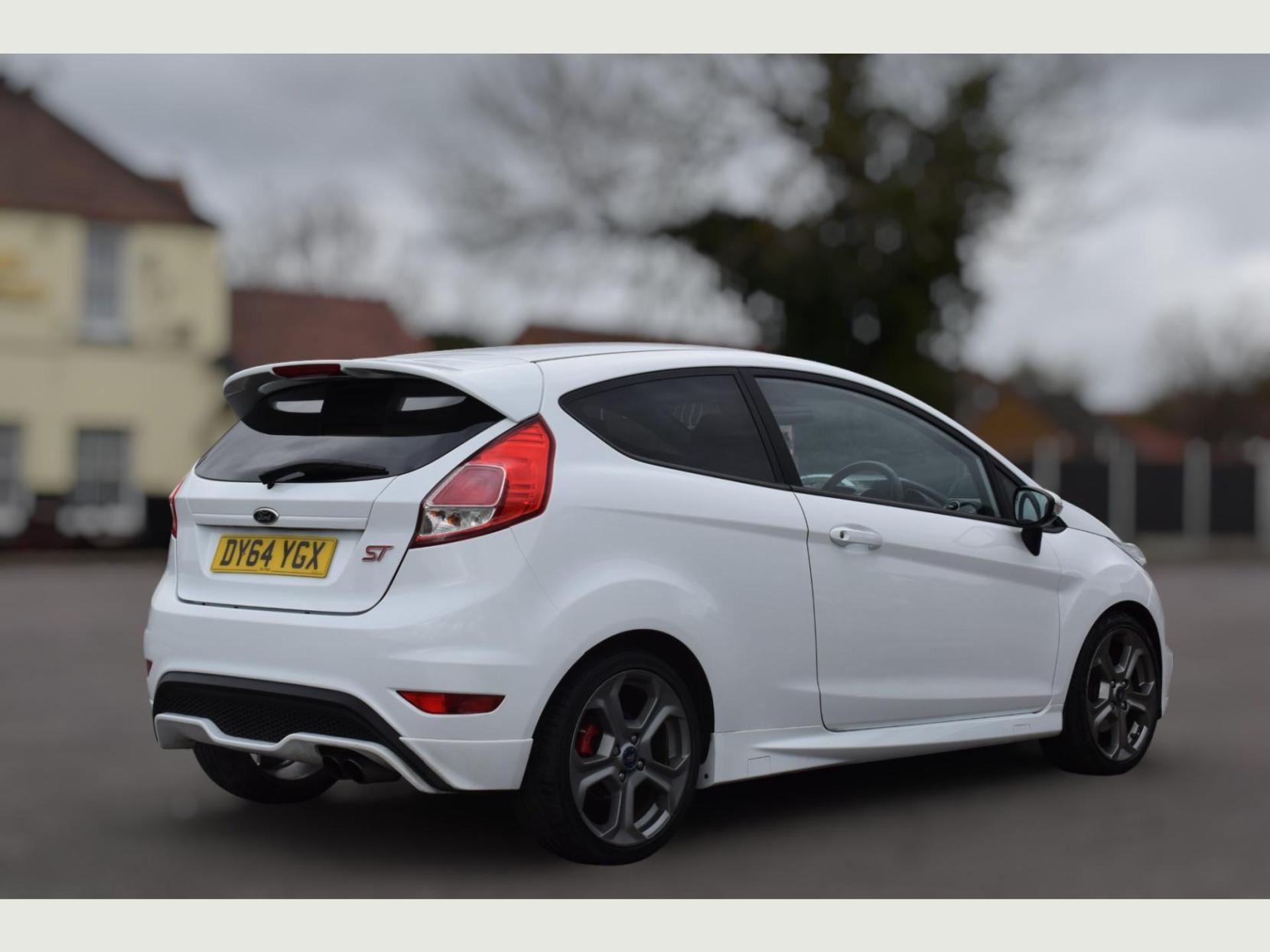 Ford Fiesta ST-2