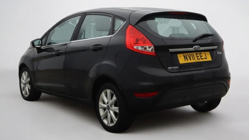 Ford Fiesta 1.4 Zetec Hatchback 5dr Petrol Manual (133 g/km, 94 bhp)