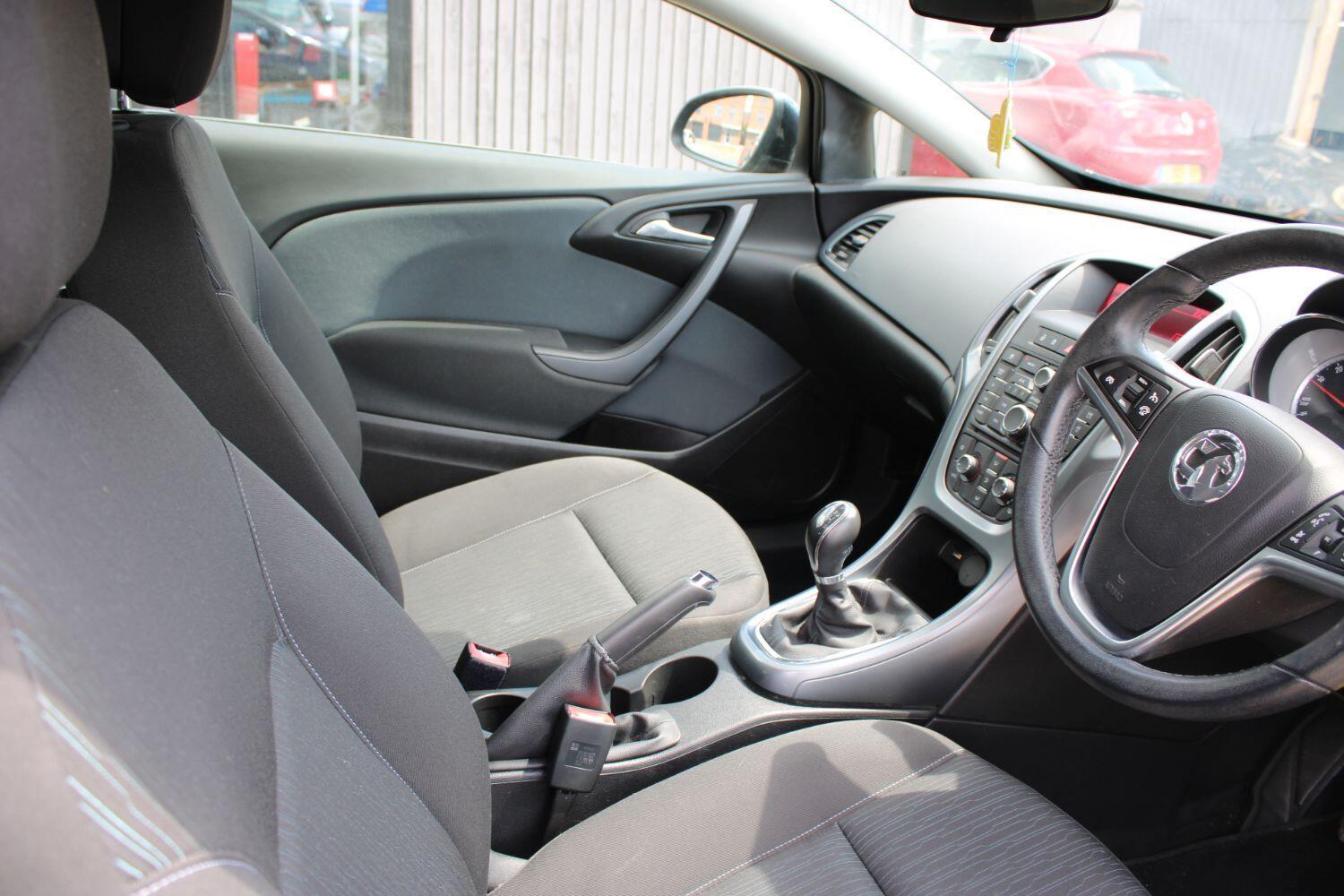 Vauxhall ASTRA GTC 1.4 T 16V Sport