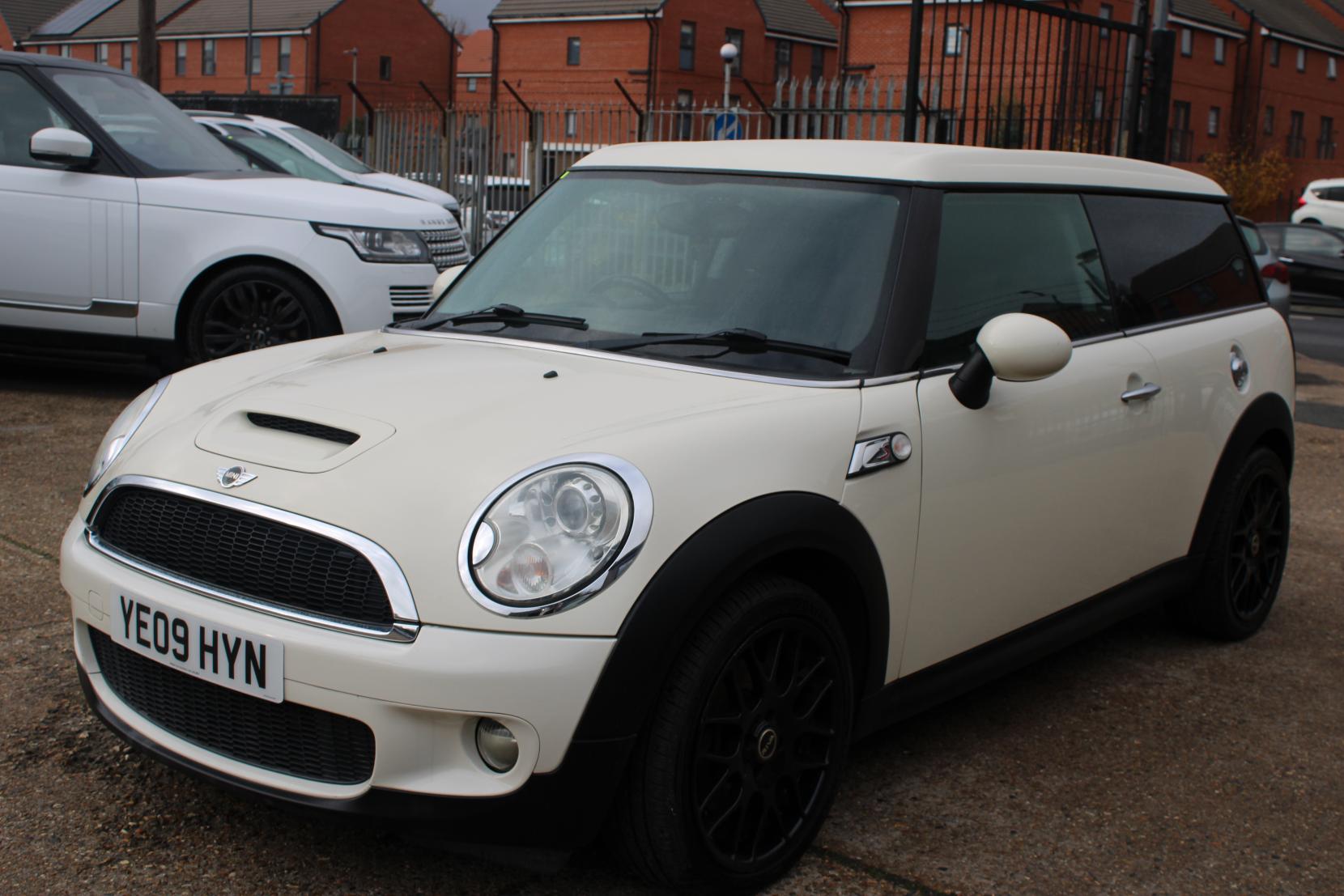 MINI Clubman 1.6 Cooper S Estate 5dr Petrol Manual Euro 4 (175 ps)