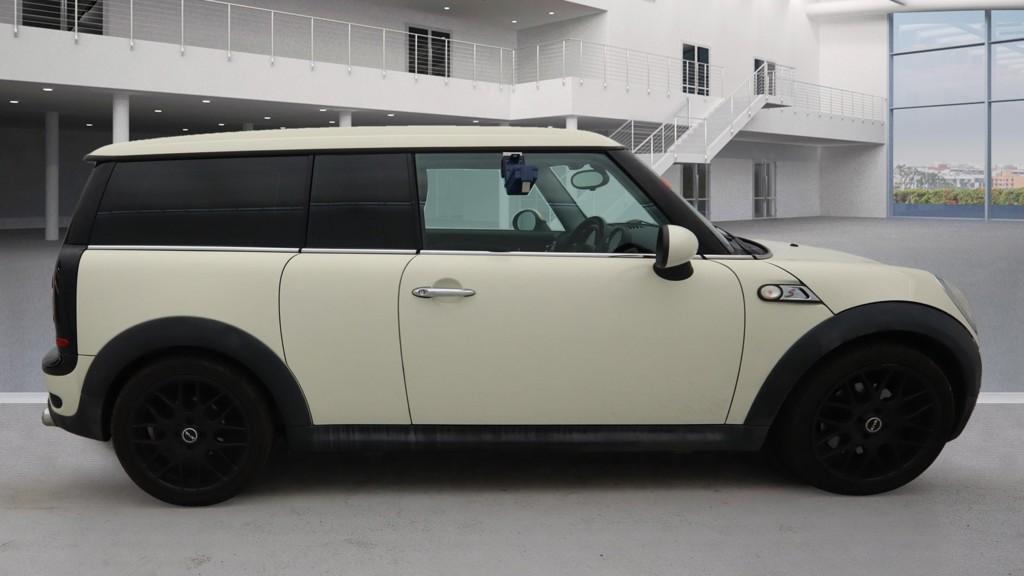 MINI Clubman 1.6 Cooper S Estate 5dr Petrol Manual Euro 4 (175 ps)