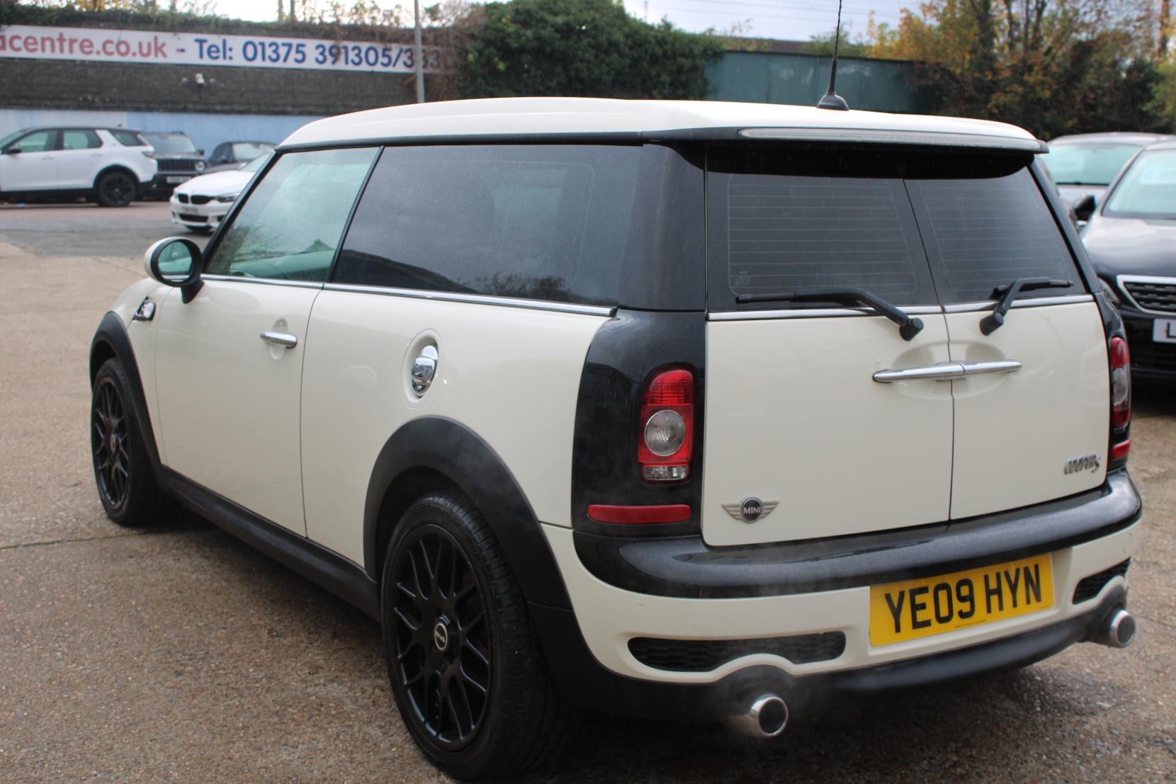 MINI Clubman 1.6 Cooper S Estate 5dr Petrol Manual Euro 4 (175 ps)