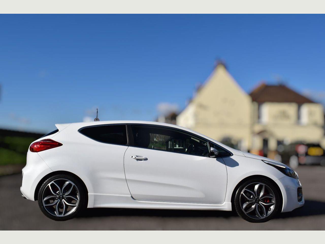 Kia Pro Ceed 1.6 GT 3d 201 BHP