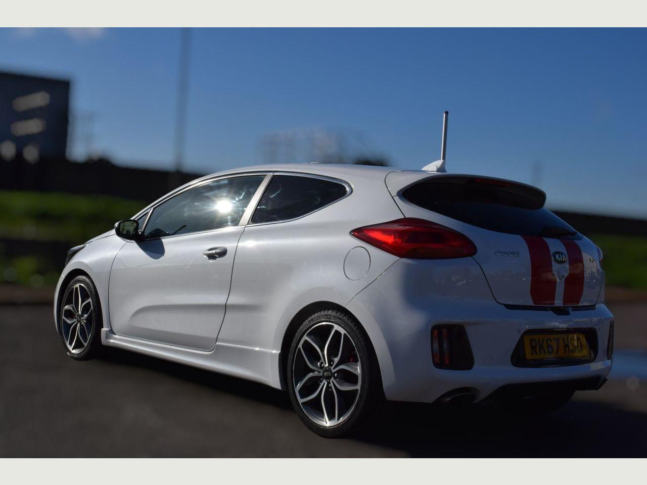 Kia Pro Ceed 1.6 GT 3d 201 BHP