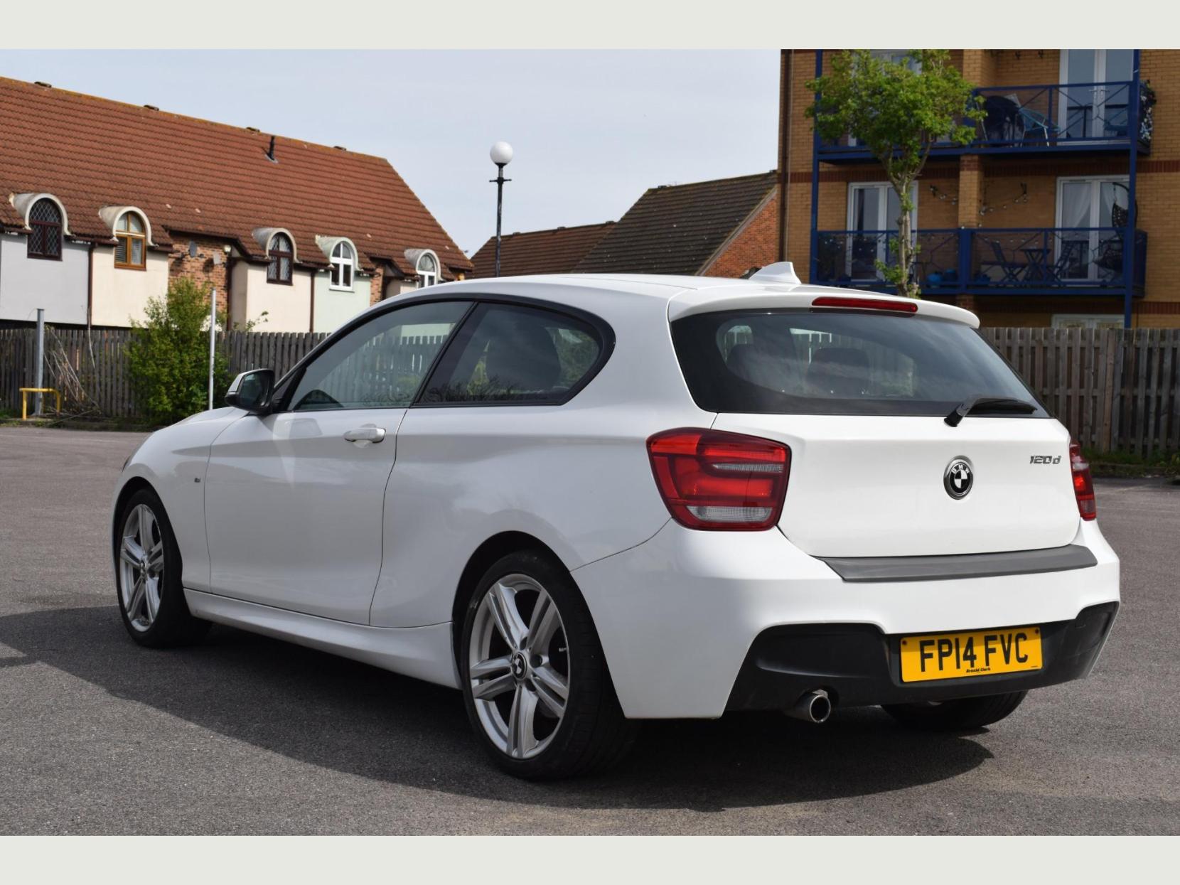 BMW 1 Series 2.0 120D M SPORT 3d 181 BHP