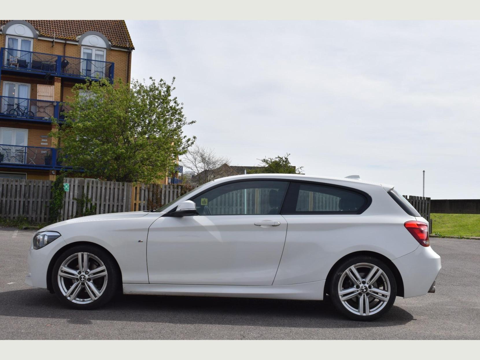 BMW 1 Series 2.0 120D M SPORT 3d 181 BHP