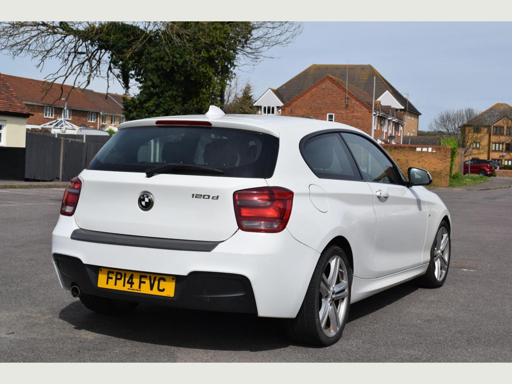 BMW 1 Series 2.0 120D M SPORT 3d 181 BHP