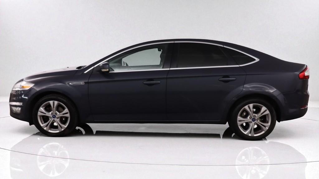Ford Mondeo 2.0 TDCi Titanium X Business Edition Hatchback 5dr Diesel Powershift Euro 5 (163 ps)