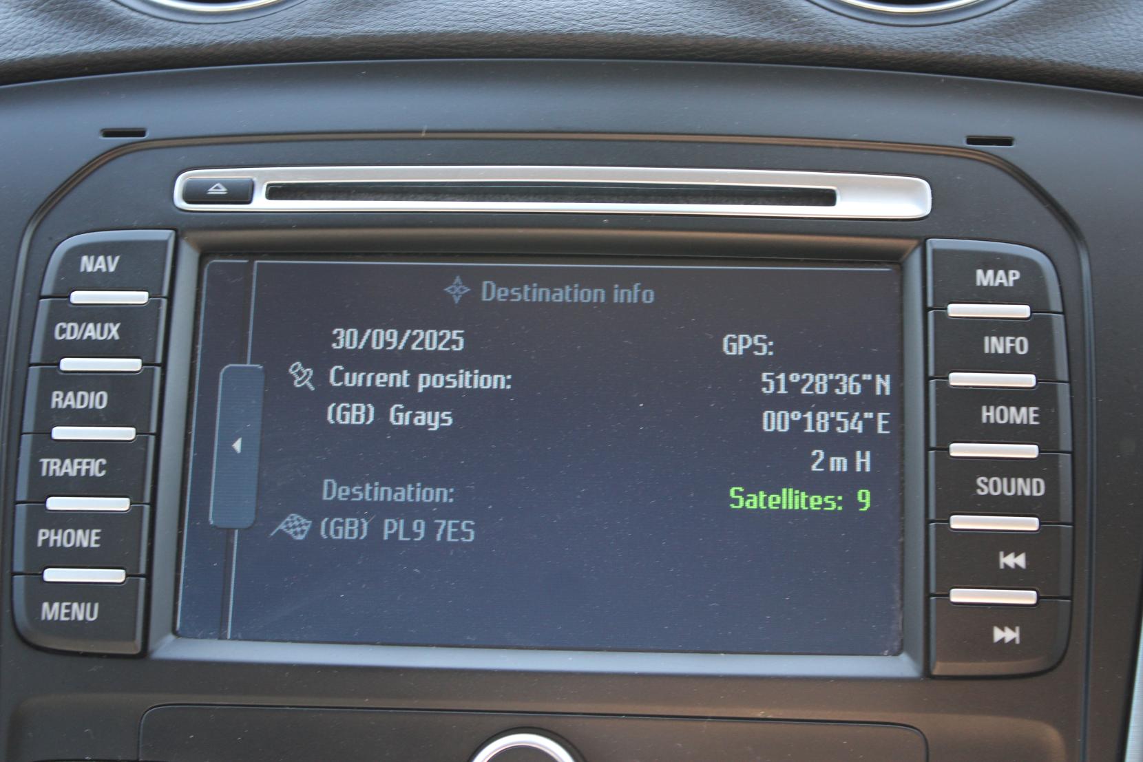 Ford Mondeo 2.0 TDCi Titanium X Business Edition Hatchback 5dr Diesel Powershift Euro 5 (163 ps)