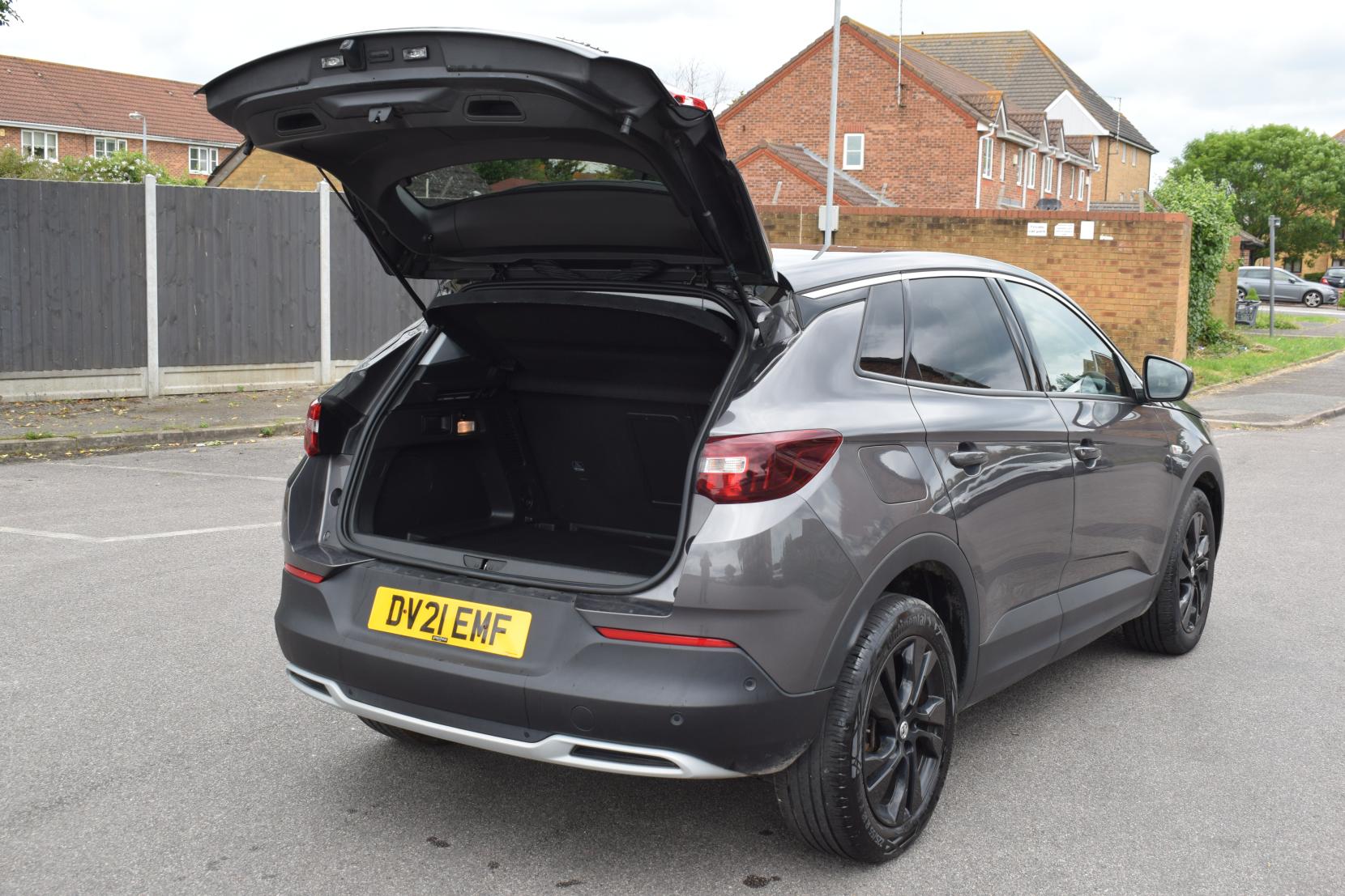 Vauxhall Grandland X SRI NAV