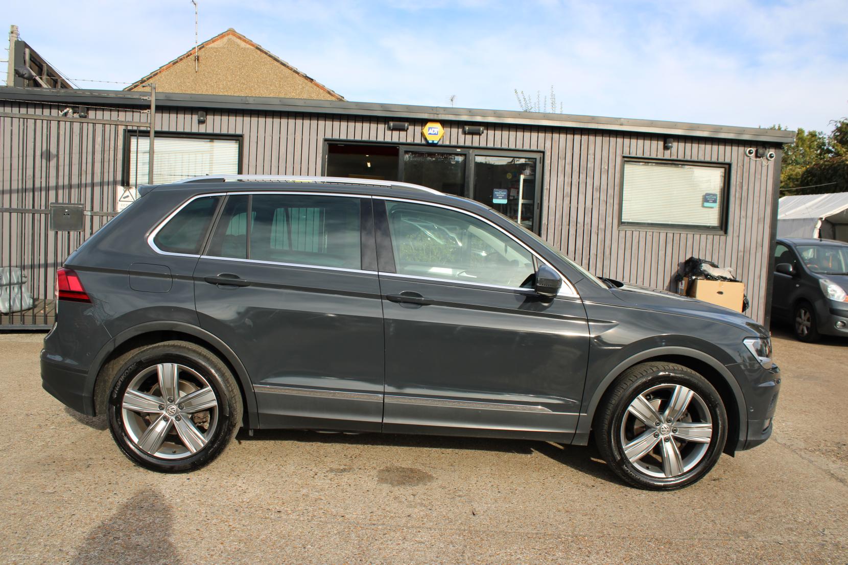 Volkswagen Tiguan 1.5 TSI EVO Match SUV 5dr Petrol DSG Euro 6 (s/s) (150 ps)