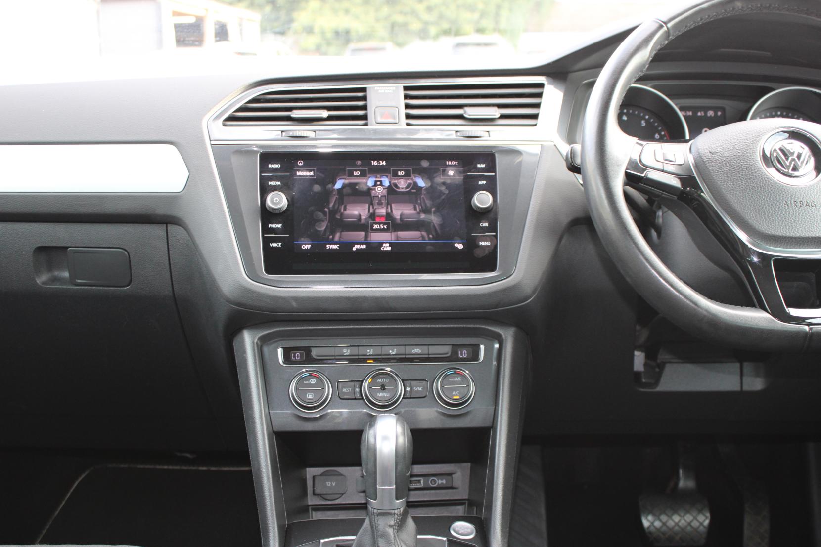 Volkswagen Tiguan 1.5 TSI EVO Match SUV 5dr Petrol DSG Euro 6 (s/s) (150 ps)