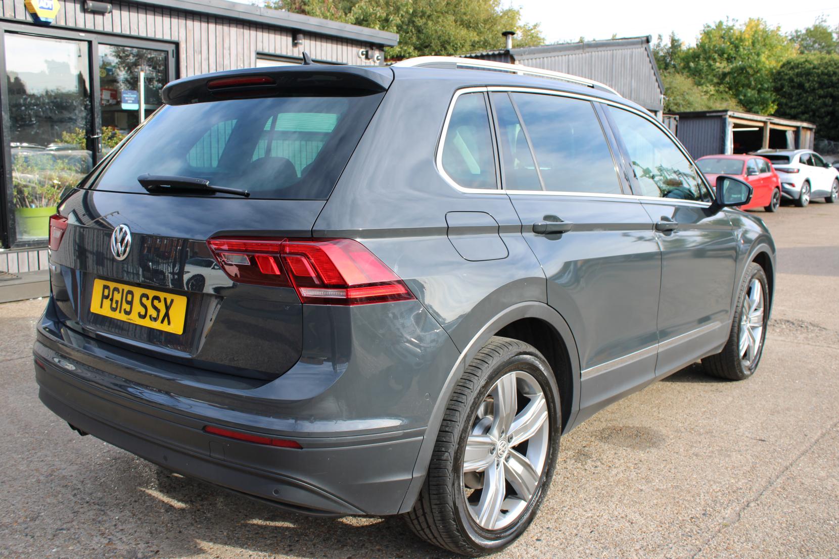 Volkswagen Tiguan 1.5 TSI EVO Match SUV 5dr Petrol DSG Euro 6 (s/s) (150 ps)