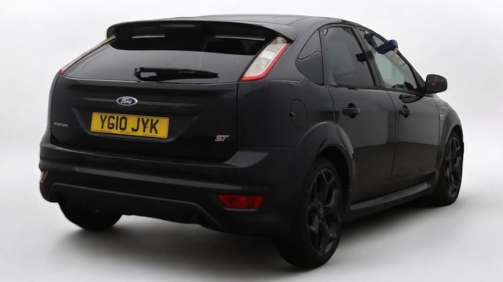 Ford Focus 2.5 SIV ST-3 Hatchback 5dr Petrol Manual (224 g/km, 221 bhp)