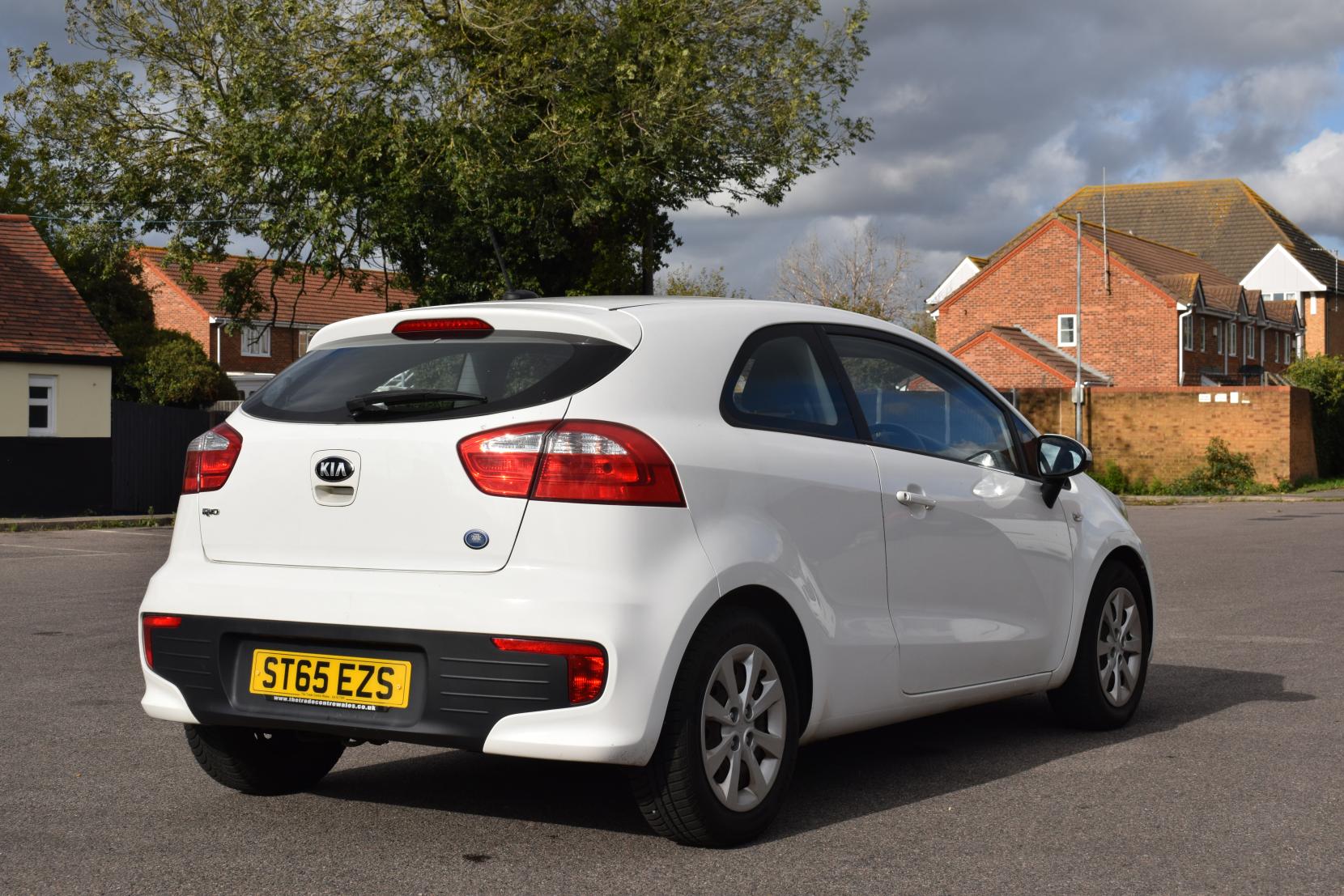 Kia Rio 1.25 1 Hatchback 3dr Petrol Manual Euro 6 (84 bhp)