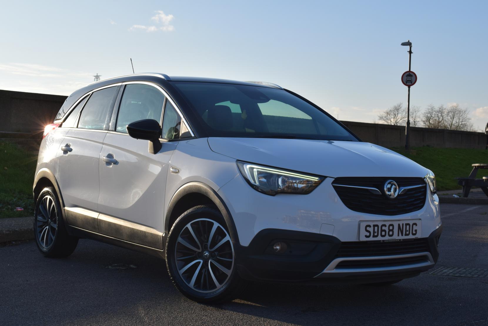 Vauxhall Crossland X 1.2 Turbo GPF Elite Nav SUV 5dr Petrol Manual Euro 6 (s/s) (130 ps)