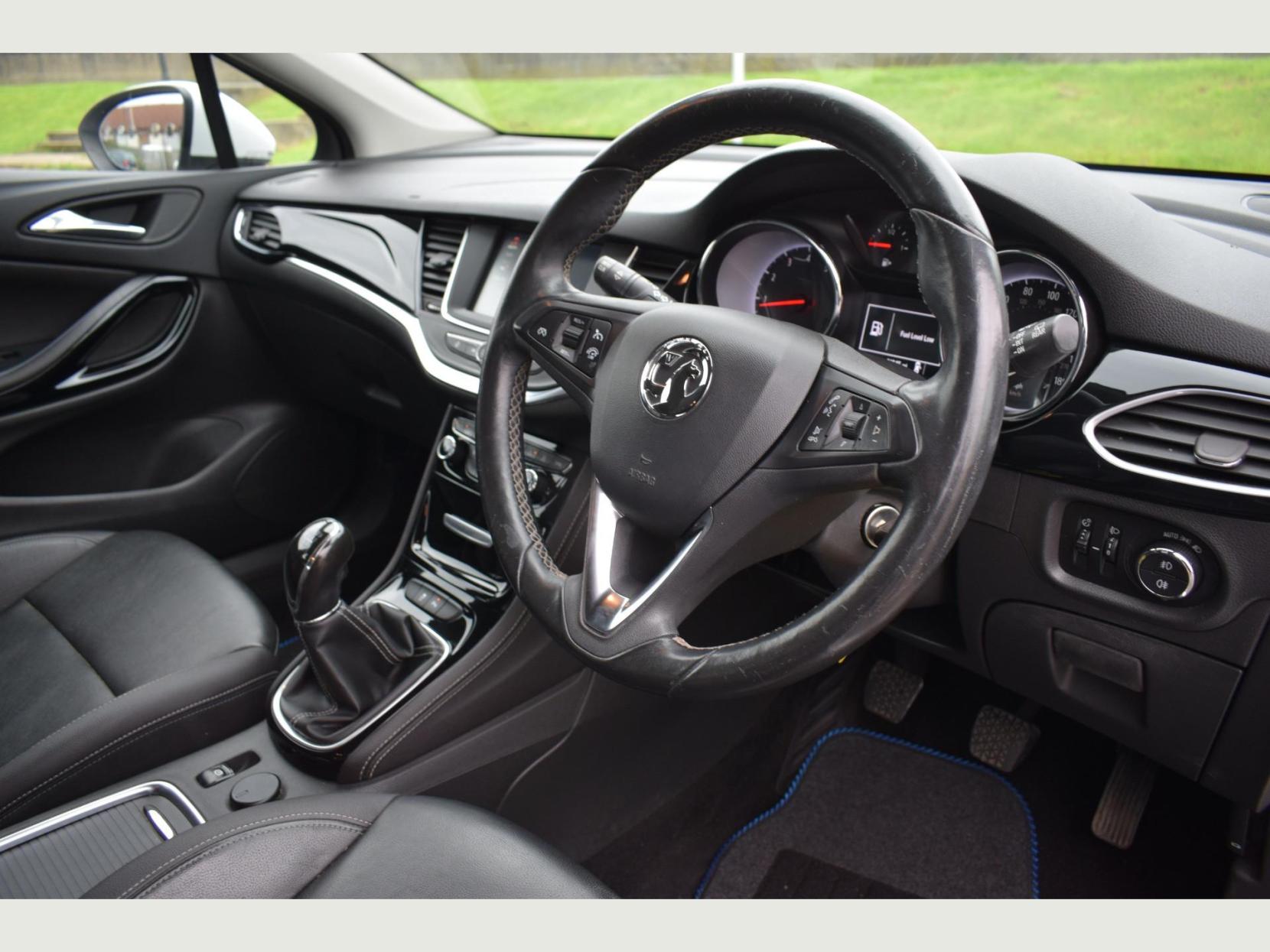 Vauxhall Astra 1.4 ELITE 5d 148 BHP