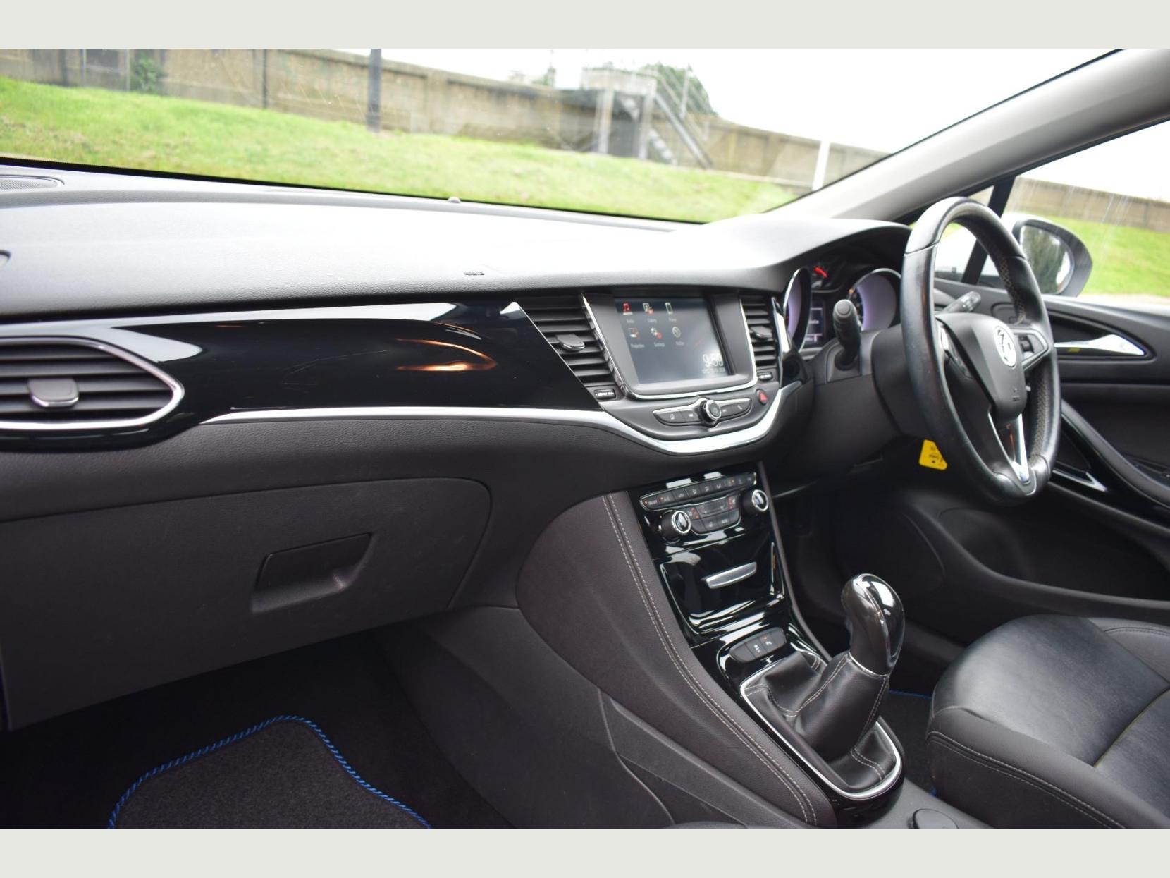 Vauxhall Astra 1.4 ELITE 5d 148 BHP