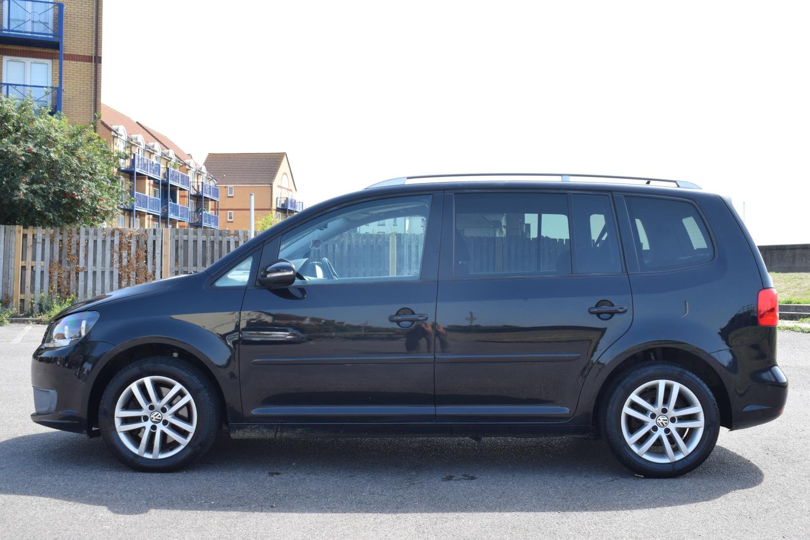 Volkswagen Touran 2.0 TDI SE MPV 5dr Diesel Manual Euro 5 (140 ps)