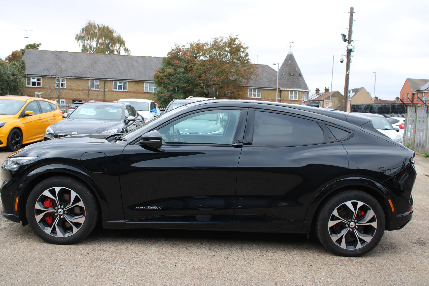 Ford Mustang Mach-E Extended Range 91kWh SUV 5dr Electric Automatic AWD (351 ps)