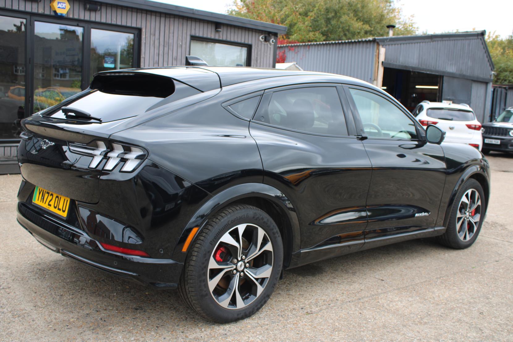 Ford Mustang Mach-E Extended Range 91kWh SUV 5dr Electric Automatic AWD (351 ps)
