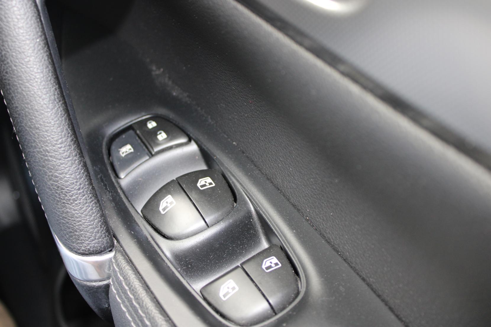 Nissan Qashqai 1.2 DIG-T Tekna