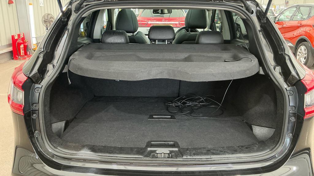 Nissan Qashqai 1.2 DIG-T Tekna