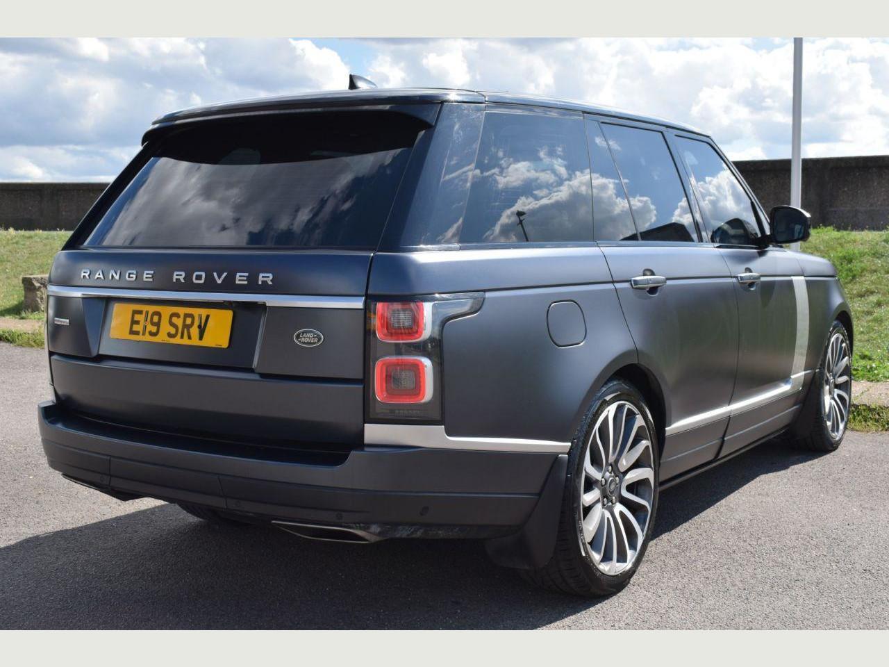 Land Rover Range Rover 5.0 V8 AUTOBIOGRAPHY 5d 518 BHP