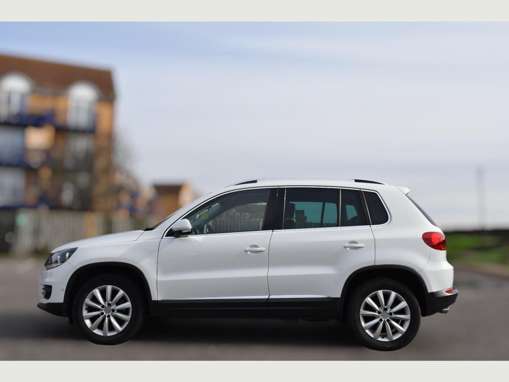 Volkswagen Tiguan 2.0 MATCH TDI BLUEMOTION TECH 4MOTION DSG 5d 181 BHP