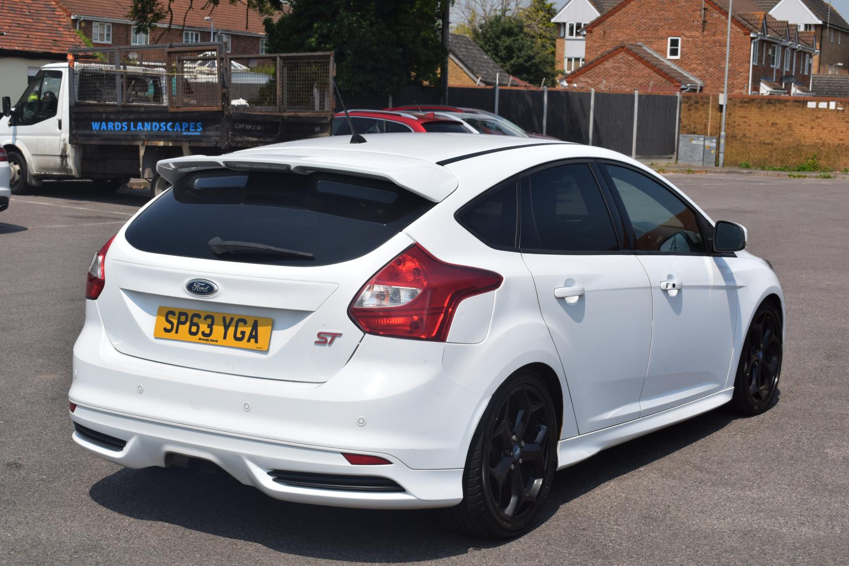 Ford Focus 2.0T EcoBoost ST-3 Hatchback 5dr Petrol Manual Euro 5 (s/s) (250 ps)