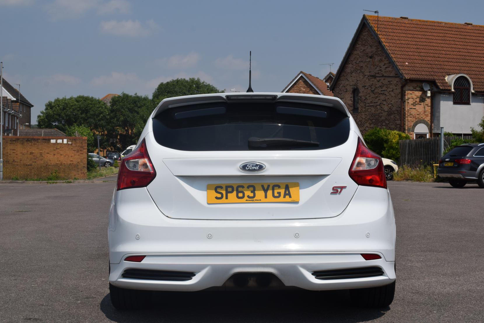 Ford Focus 2.0T EcoBoost ST-3 Hatchback 5dr Petrol Manual Euro 5 (s/s) (250 ps)