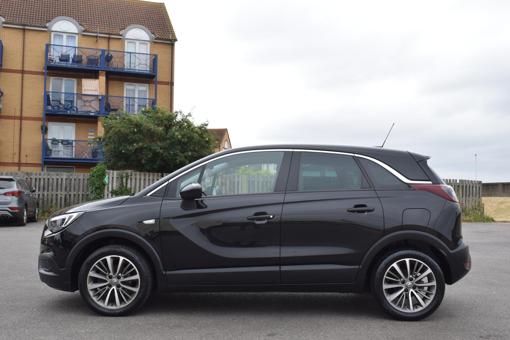 Vauxhall Crossland X GRIFFIN