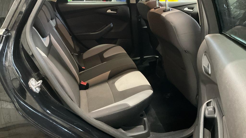 Ford Focus 1.0T EcoBoost Zetec Hatchback 5dr Petrol Manual Euro 5 (s/s) (125 ps)