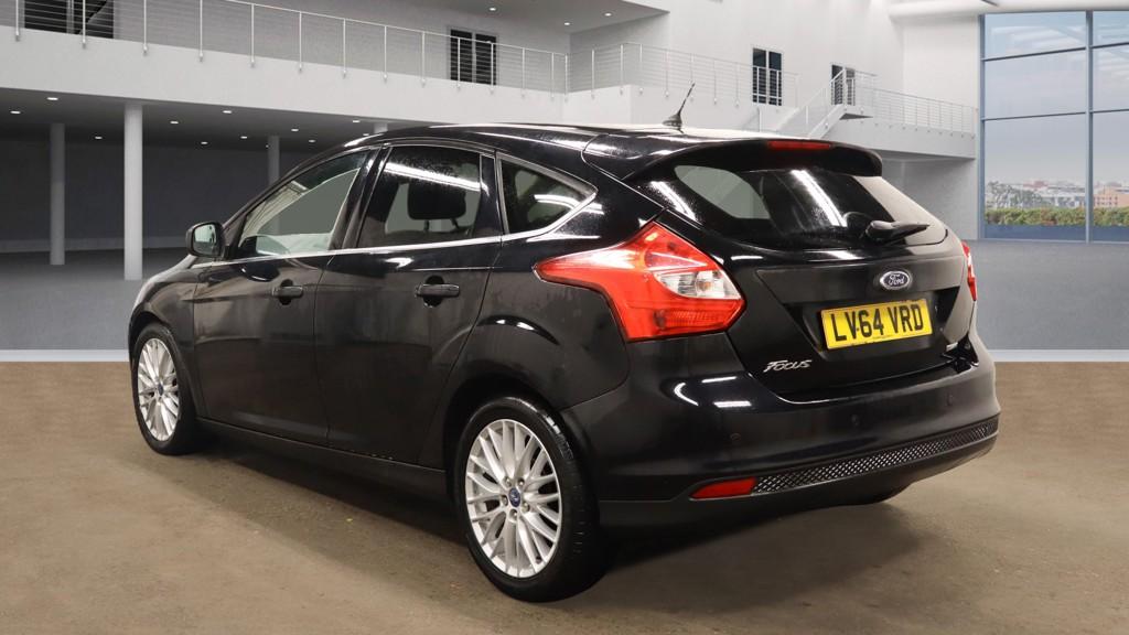 Ford Focus 1.0T EcoBoost Zetec Hatchback 5dr Petrol Manual Euro 5 (s/s) (125 ps)