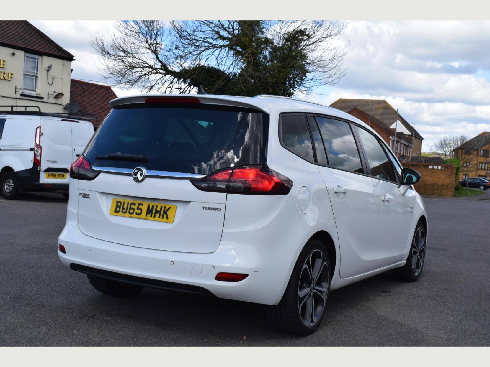 Vauxhall Zafira SRI