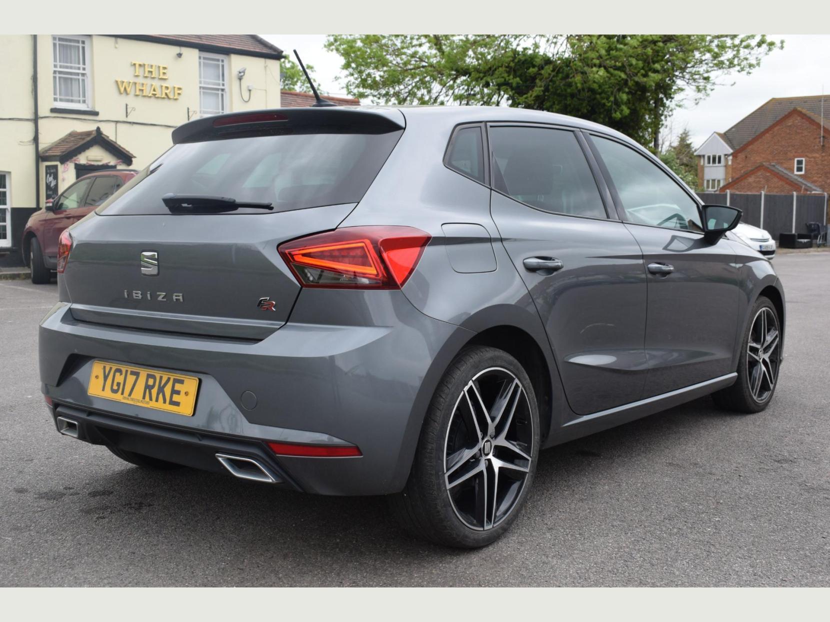 SEAT Ibiza TSI FR