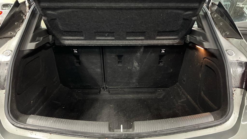 Vauxhall Astra 1.4i Turbo Elite Nav Hatchback 5dr Petrol Manual Euro 6 (s/s) (150 ps)