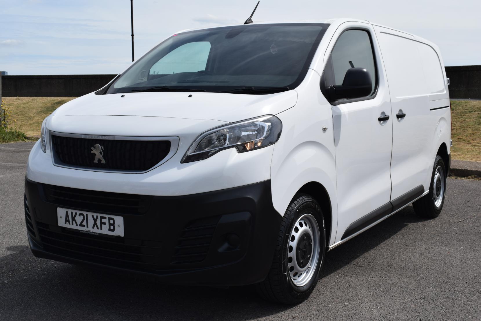 Peugeot Expert 2.0 BlueHDi 1400 Professional Standard Panel Van 6dr Diesel Manual MWB Euro 6 (s/s) (120 ps)