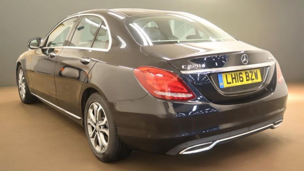 Mercedes-Benz C Class 2.1 C220d Sport (Premium) Saloon 4dr Diesel 7G-Tronic+ Euro 6 (s/s) (170 ps)