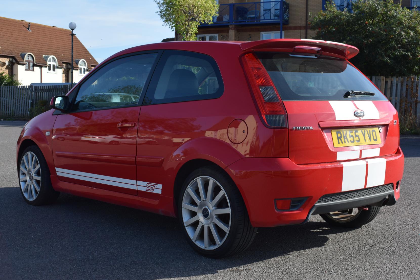 Ford Fiesta 2.0 ST Hatchback 3dr Petrol Manual (179 g/km, 148 bhp)