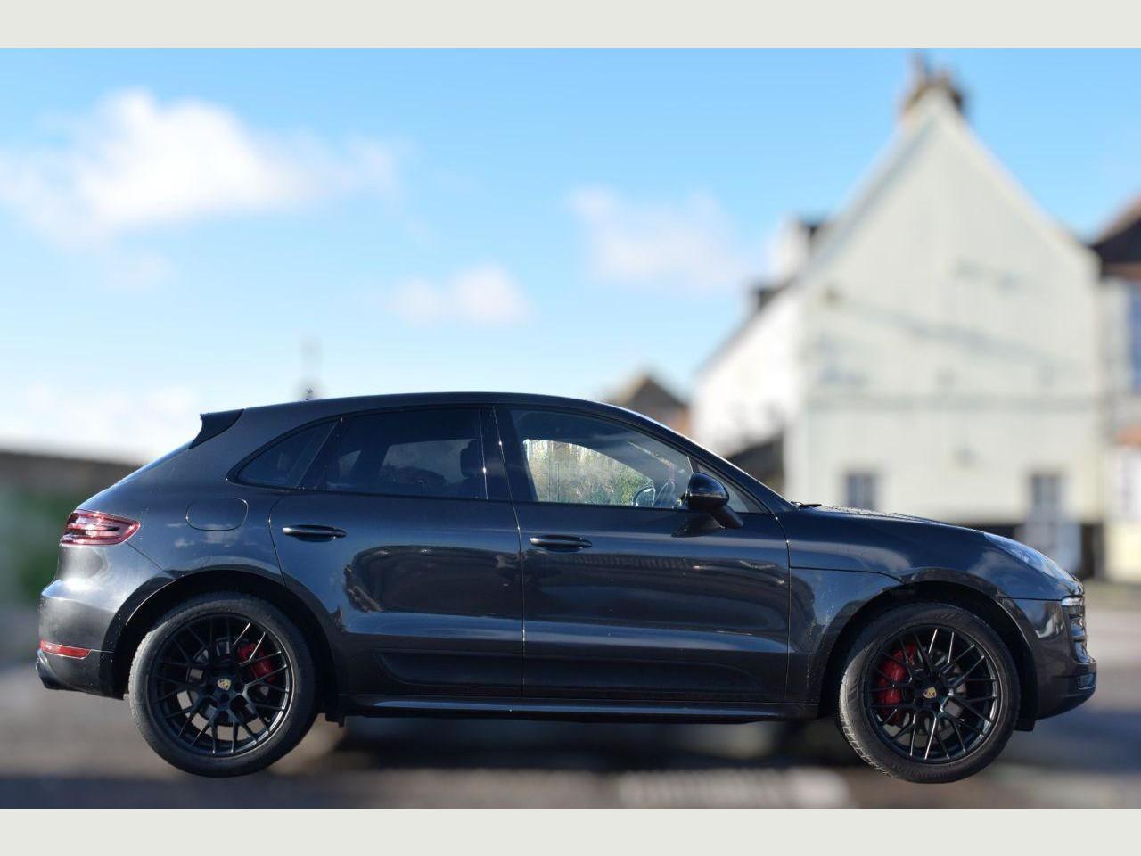 Porsche Macan 3.0 GTS PDK 5d 355 BHP