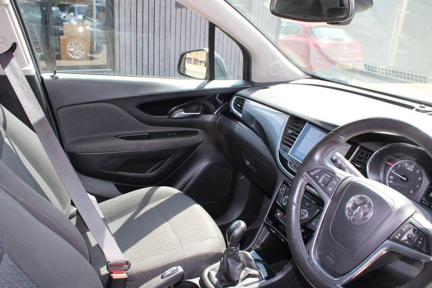 Vauxhall MOKKA X 1.6 i Design Nav