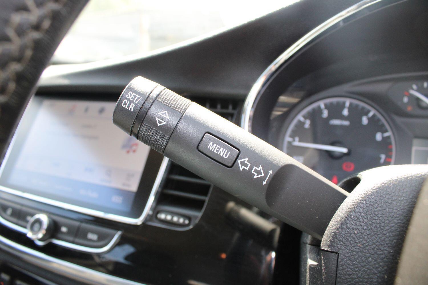 Vauxhall MOKKA X 1.6 i Design Nav
