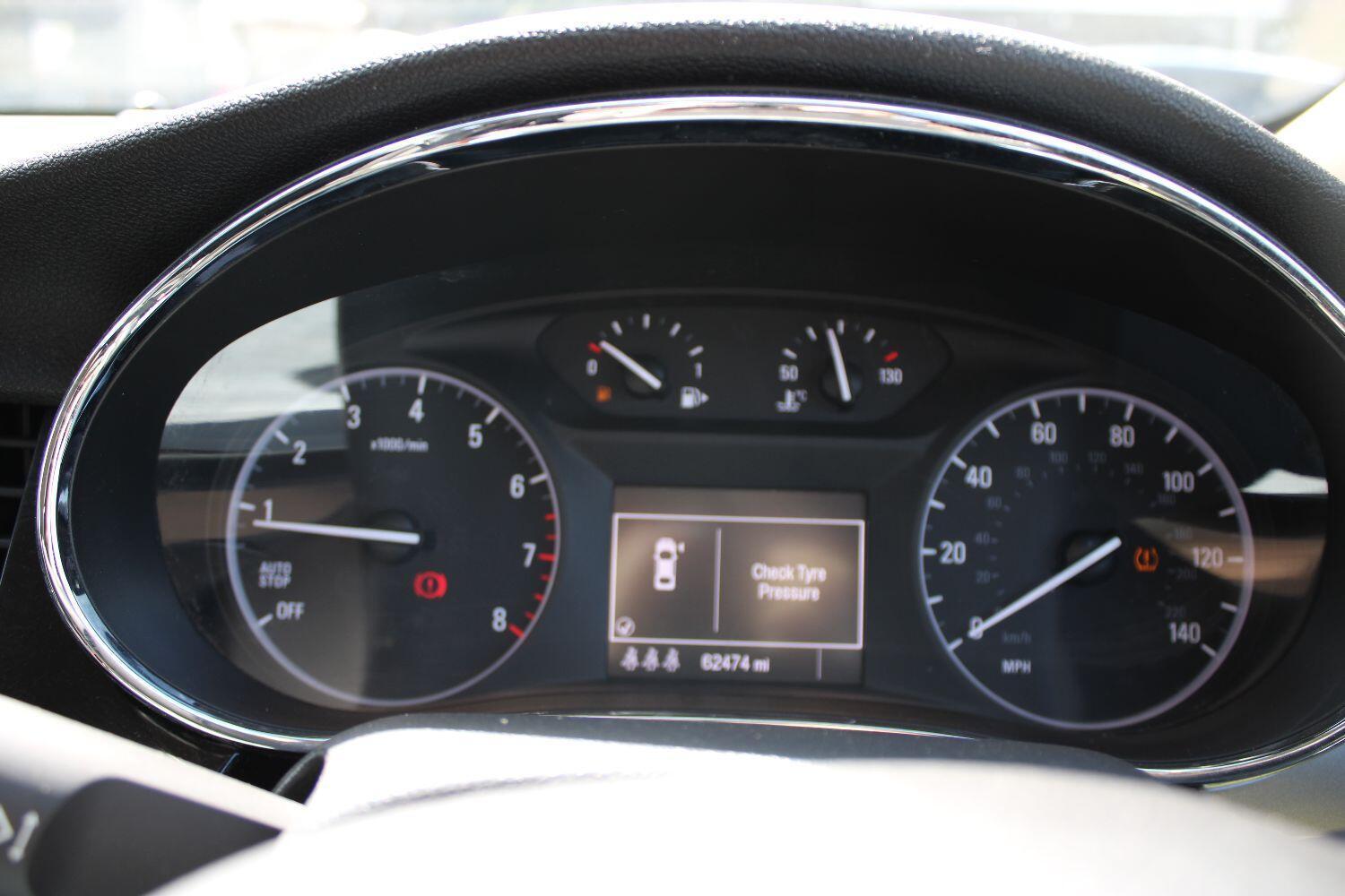 Vauxhall MOKKA X 1.6 i Design Nav