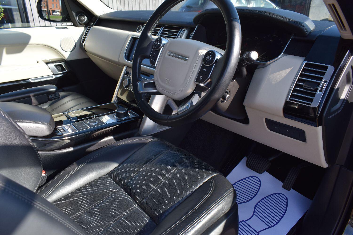 Land Rover Range Rover 3.0 TD V6 Vogue