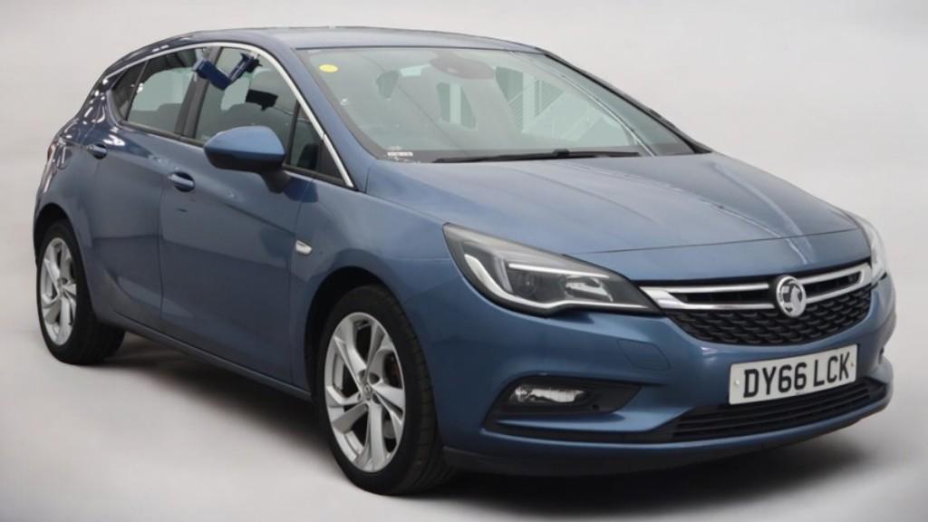 Vauxhall Astra 1.6 CDTi BlueInjection SRi Nav Hatchback 5dr Diesel Manual Euro 6 (s/s) (136 ps)